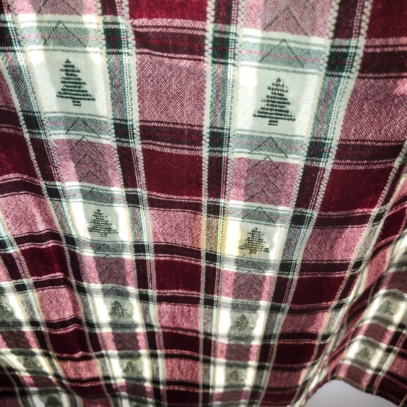 Two Holiday/All Occasion 78in×55in Table Cloths Unisex - Picture 4 of 11